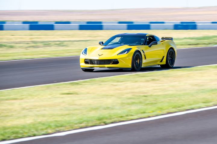 Yellow Corvette - C7